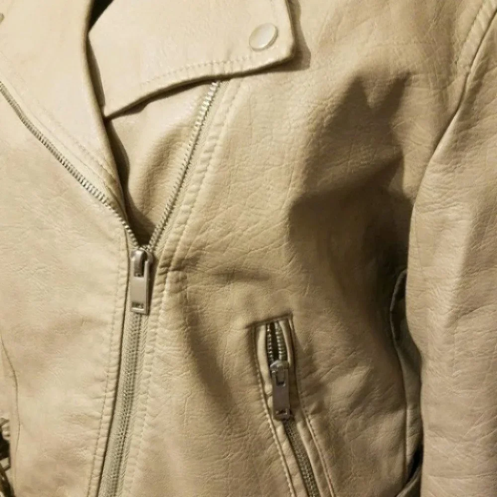 Romeo & Juliet Couture Faux Leather Moto Jacket - Picture 3 of 10